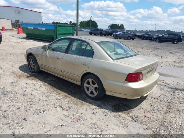 2001 MITSUBISHI GALANT 4A3AA46H61E114494 Photo 2