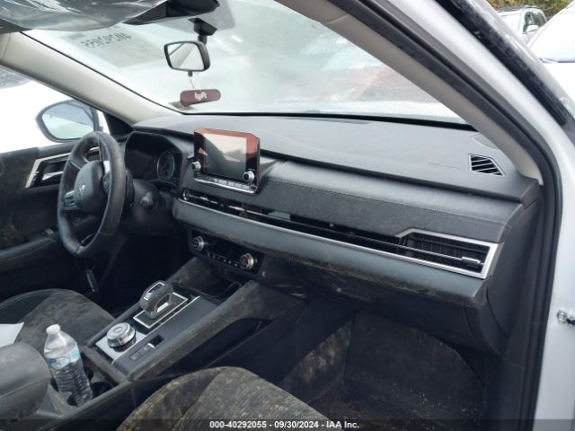 2023 MITSUBISHI OUTLANDER JA4J4TA83PZ029412 Photo 4