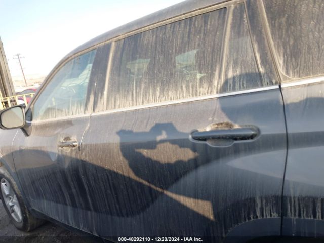 5TDZZRAH0NS540586 Toyota Highlander Le