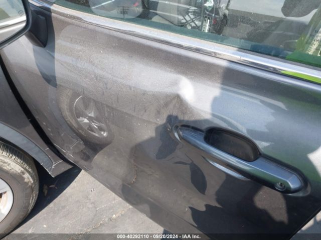 5TDZZRAH0NS540586 Toyota Highlander Le
