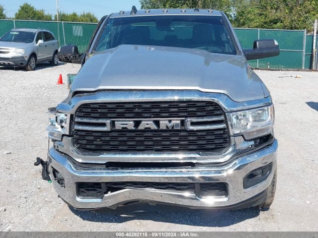 3C6UR5DJ8NG170334 RAM 2500 Big Horn  4x4 6'4 Box