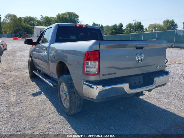 3C6UR5DJ8NG170334 RAM 2500 Big Horn  4x4 6'4 Box