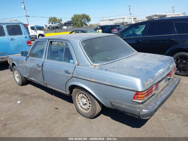 1984 MERCEDES-BENZ 300 WDBAB33A4EA157633 Photo 2