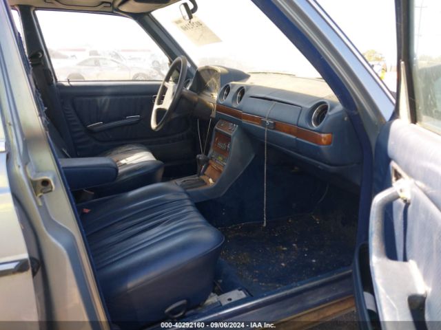 1984 MERCEDES-BENZ 300 WDBAB33A4EA157633 Photo 4