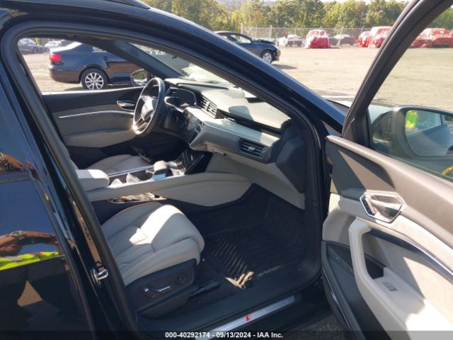 WA16ABGEXRB055779 Audi Q8 E-tron Prestige Quattro