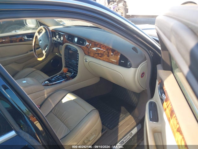 2005 JAGUAR XJ SAJWA82B15TG47201 Photo 4