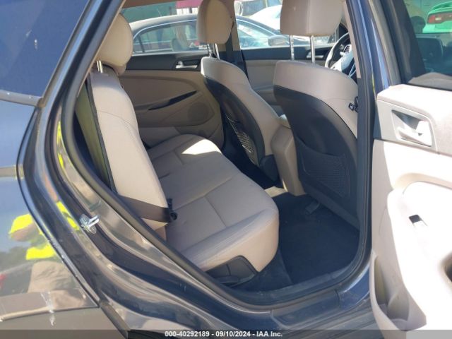 KM8J33A42MU391127 Hyundai Tucson Value