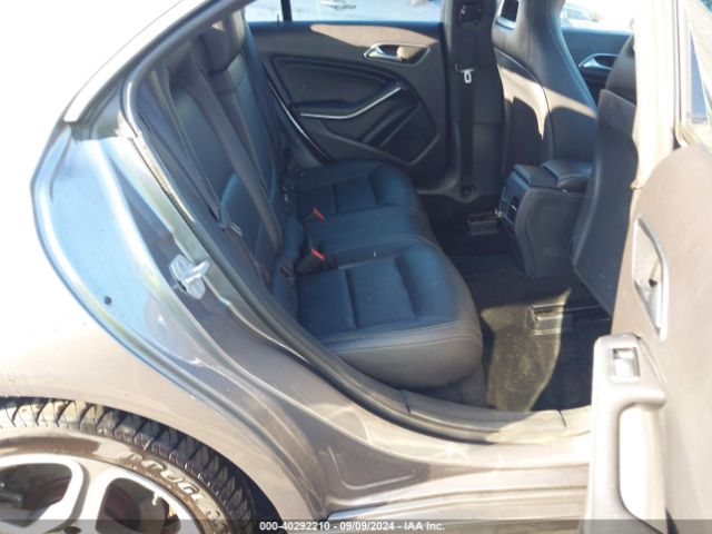 WDDSJ4GB3JN543678 Mercedes-Benz CLA 250 4MATIC
