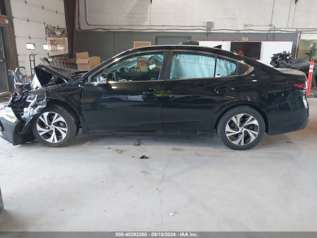4S3BWAC65N3025026 Subaru Legacy Premium