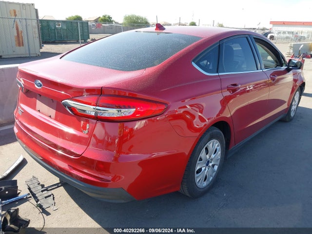 Ford FUSION S 2020 3FA6P0G75LR236503 Image 4