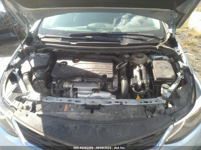 Chevrolet Cruze Lt Auto 2018 1G1BE5SMXJ7203387 Image 10