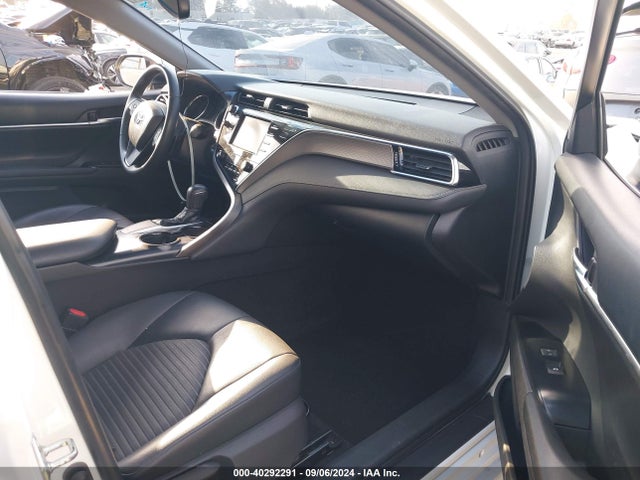 Toyota CAMRY SE 2018 4T1B11HK0JU650485 Image 5