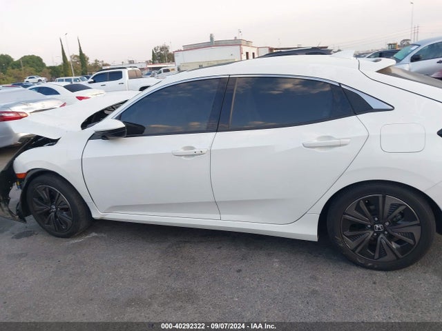 Honda CIVIC EX 2018 SHHFK7H56JU413801 Image 13
