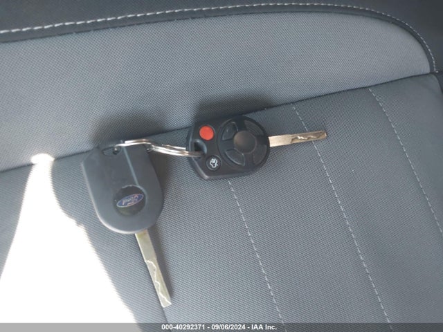 1FADP5AU9EL509480 Ford C-max Hybrid Se