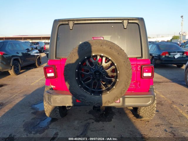 1C4HJXEN3LW152479 Jeep Wrangler Unlimited Sahara 4x4