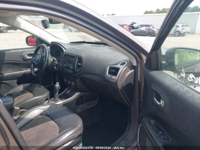 3C4NJCBB6JT469391 Jeep Compass Latitude Fwd