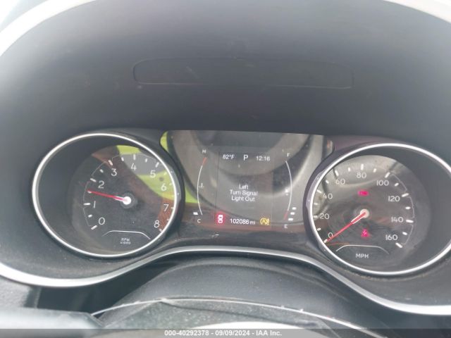 3C4NJCBB6JT469391 Jeep Compass Latitude Fwd