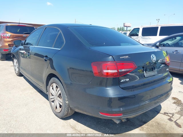 3VW2B7AJ0HM395984 Volkswagen Jetta 1.4t S