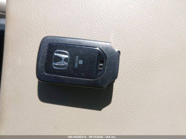 2HKRW2H80HH623502 Honda Cr-v Ex-l/ex-l Navi