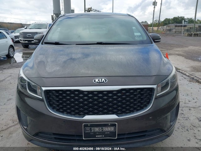 KIA SEDONA LX 2017 KNDMB5C18H6237129 Image 6