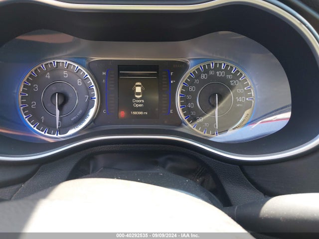 Chrysler 200 Limited 2015 1C3CCCAB5FN611969 Image 7