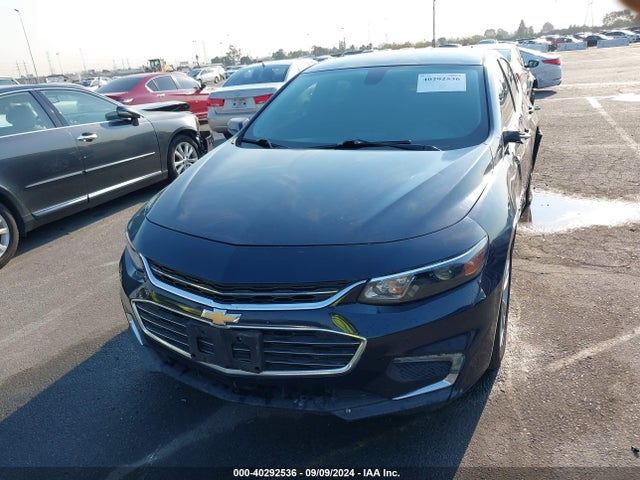 1G1ZD5ST8JF222521 Chevrolet MALIBU LT