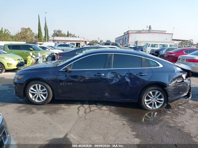 1G1ZD5ST8JF222521 Chevrolet MALIBU LT