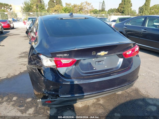 1G1ZD5ST8JF222521 Chevrolet MALIBU LT