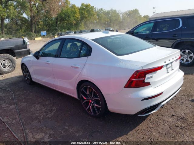 2022 VOLVO S60 RECHARGE PLUG-IN HYBRID 7JRH60FP4NG192643 Photo 2
