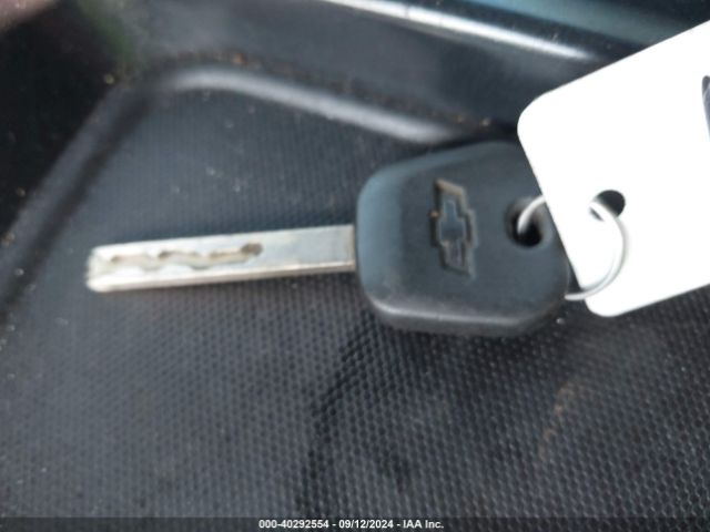 3GCUKREC8JG100458 Chevrolet Silverado 1500 2lt