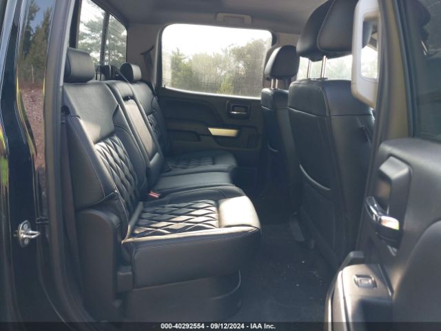 3GCUKREC8JG100458 Chevrolet Silverado 1500 2lt