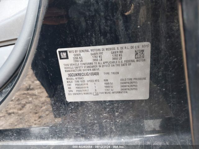 3GCUKREC8JG100458 Chevrolet Silverado 1500 2lt