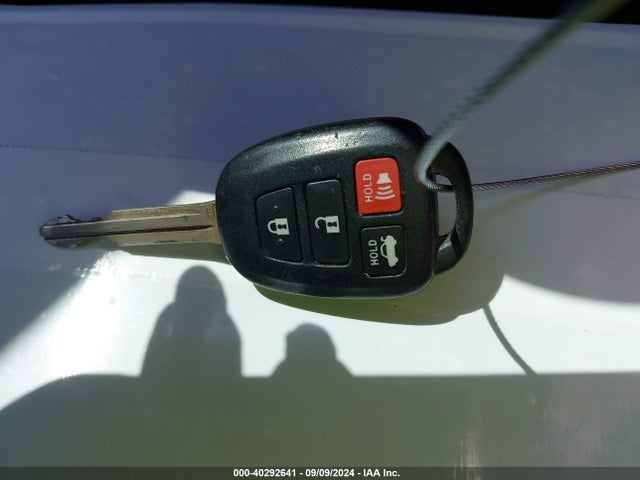Toyota COROLLA LE 2017 2T1BURHE7HC782865 Image 11