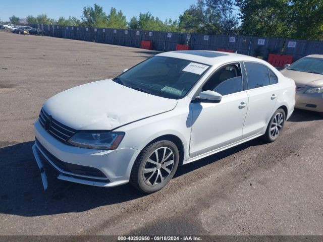 3VWDB7AJ7JM206522 Volkswagen Jetta 1.4t Se/1.4t Wolfsburg Edition