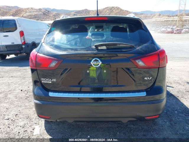 JN1BJ1CPXHW007778 Nissan Rogue Sport Sv