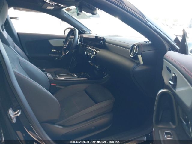 W1K5J4GB3RN465766 Mercedes-Benz Cla 250 Coupe