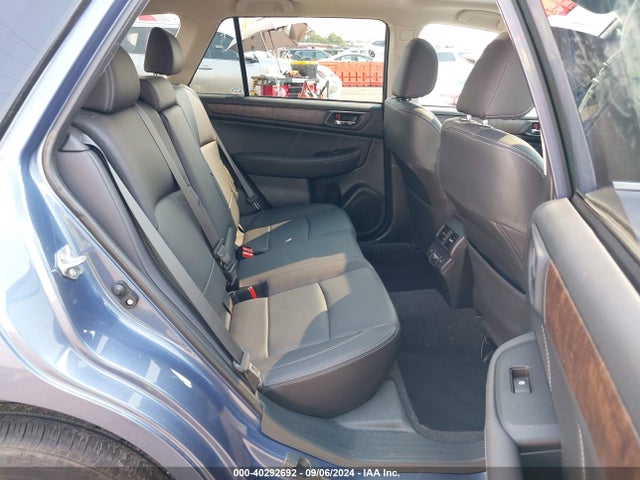 Subaru Outback 2.5i Limited 2018 4S4BSANC5J3300835 Image 8