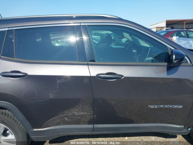 3C4NJDBB4NT175192 Jeep Compass Latitude 4x4