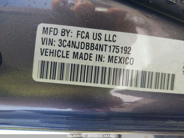 3C4NJDBB4NT175192 Jeep Compass Latitude 4x4