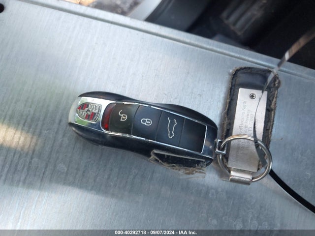 2012 PORSCHE CAYENNE WP1AA2A20CLA05004 Photo 10