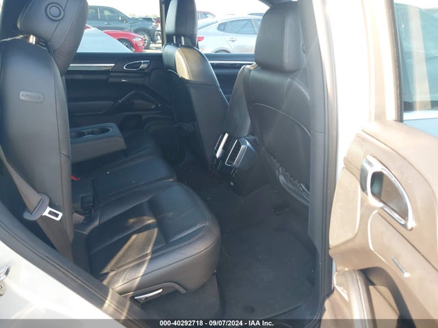 2012 PORSCHE CAYENNE WP1AA2A20CLA05004 Photo 7