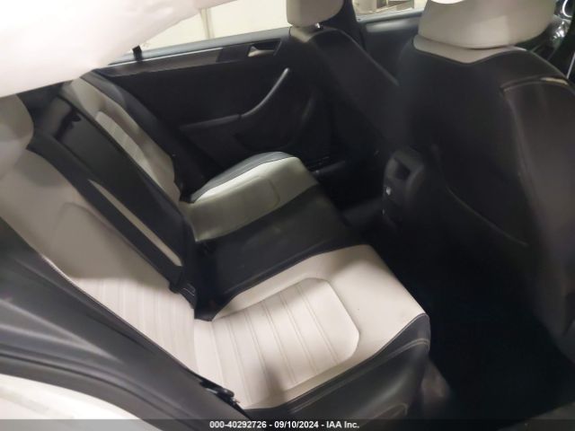 3VWD17AJ5GM394159 Volkswagen Jetta 1.8t Sport