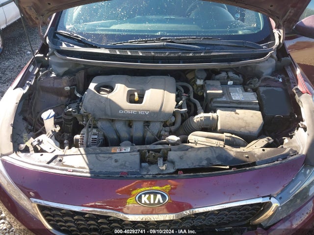 KIA FORTE LX 2017 3KPFL4A77HE028935 Image 10