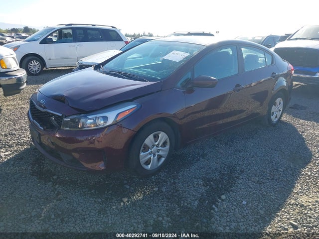 KIA FORTE LX 2017 3KPFL4A77HE028935 Image 2