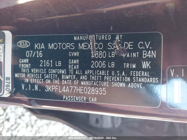 KIA FORTE LX 2017 3KPFL4A77HE028935 Image 9