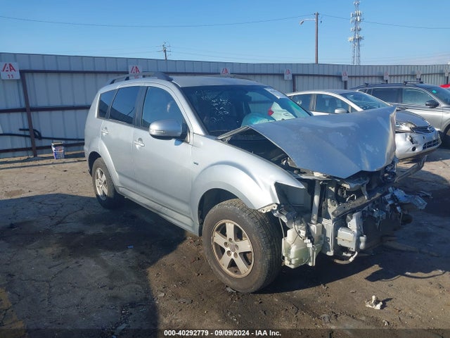 2011 MITSUBISHI OUTLANDER JA4JT3AX2BU603899 Photo 0