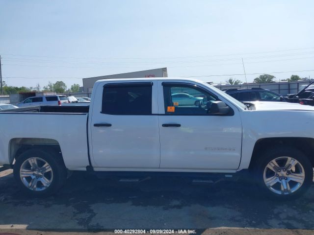 3GCUKPEC1JG267426 Chevrolet Silverado 1500 Custom