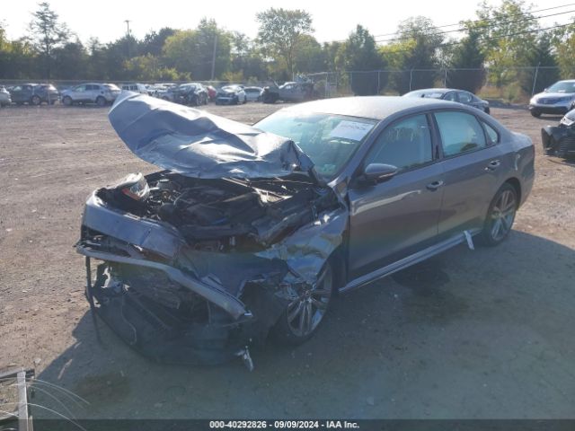 1VWAA7A32JC004504 Volkswagen Passat 2.0t R-line/2.0t S