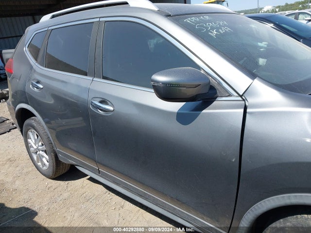 Nissan ROGUE SV 2017 JN8AT2MT9HW400356 Image 14