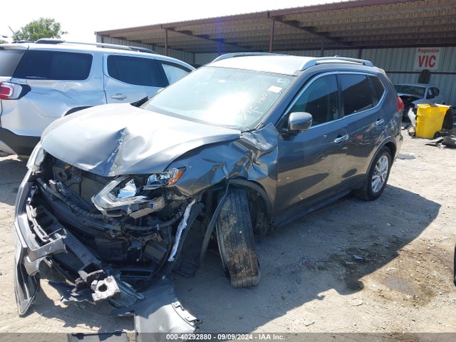 Nissan ROGUE SV 2017 JN8AT2MT9HW400356 Image 2